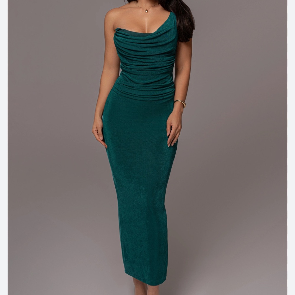 Green Slinky One Shoulder Maxi Dress - Picture 4 of 7